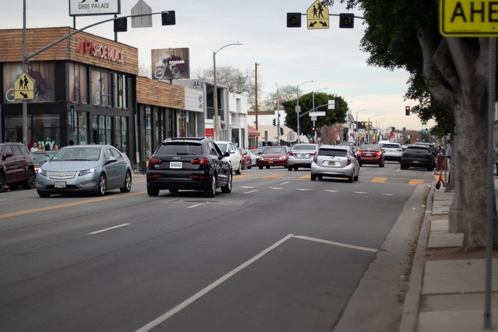 Beloit, WI – Accident W/ Injuries At Henry Ave & Riverside Dr